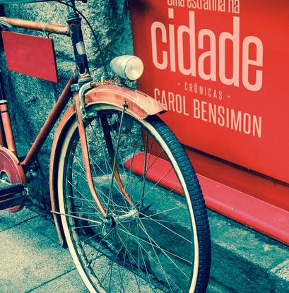 UMA ESTRANHA NA CIDADE